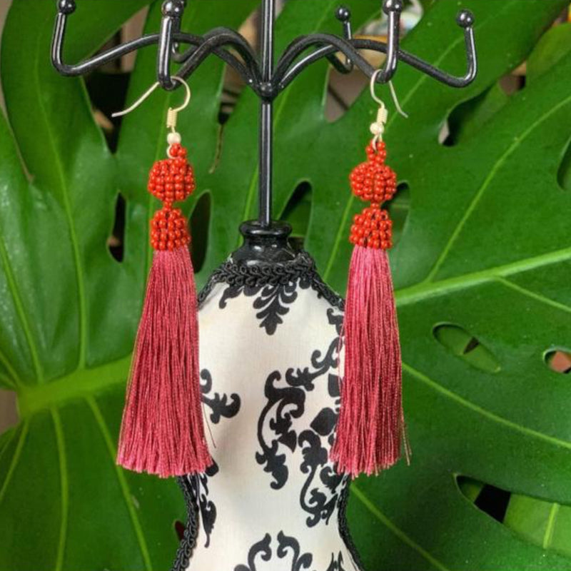 ARETES DE HILO