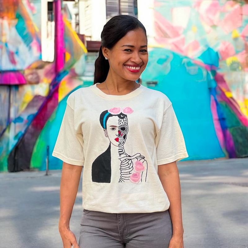 PLAYERA FRIDA ESQUELETO