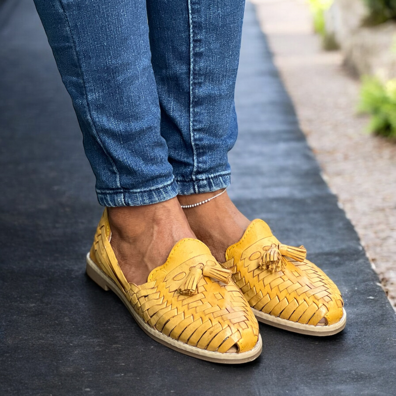 MUSTARD SPECK FLATS